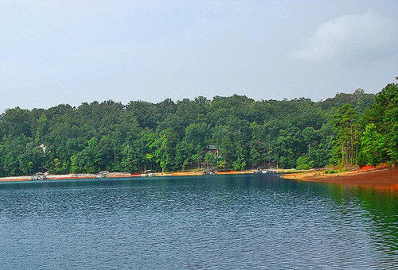 Carolina Landing Camping Resort Two-Bedroom Cabin 1 Fair Play Exterior photo